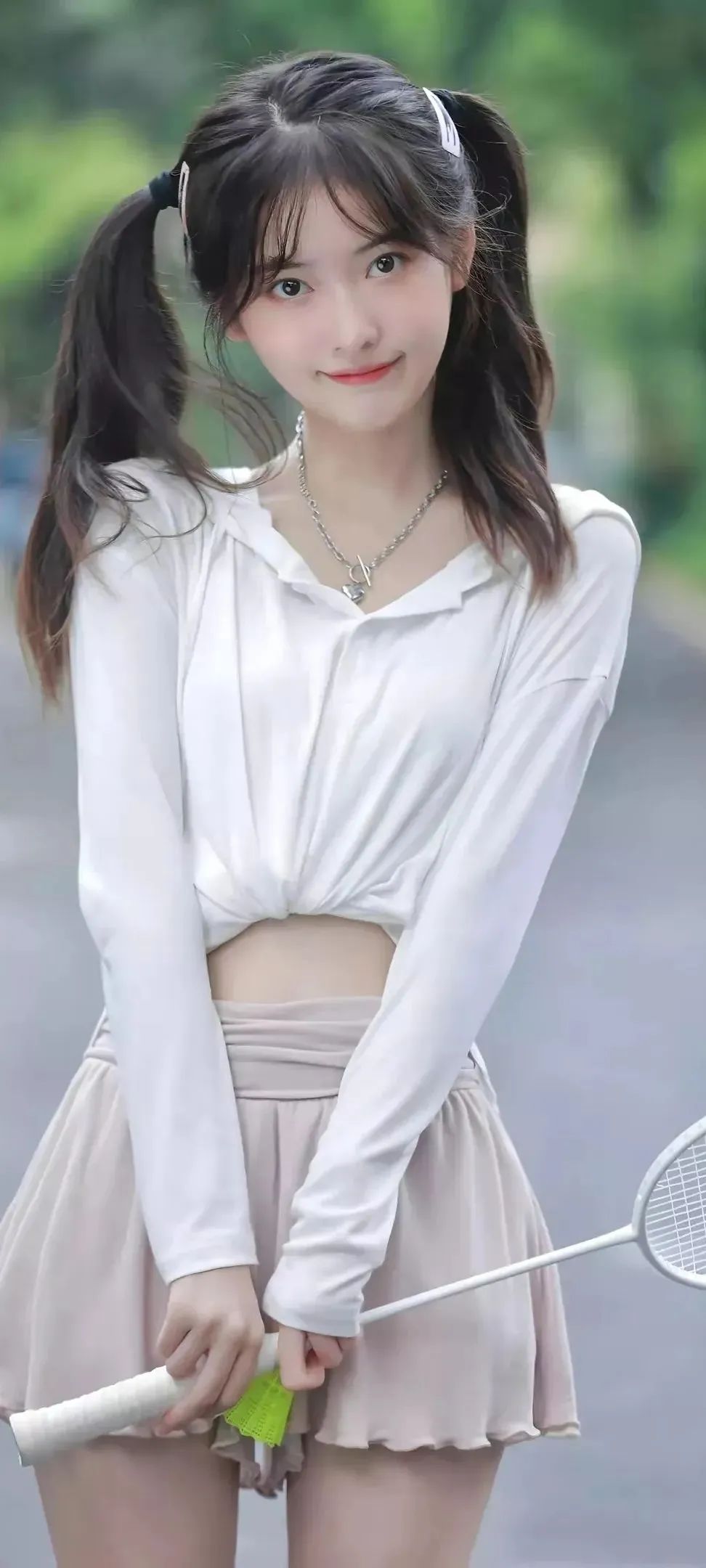 全面屏美女壁纸|身材火辣的美女照片大全 - 炫图天下