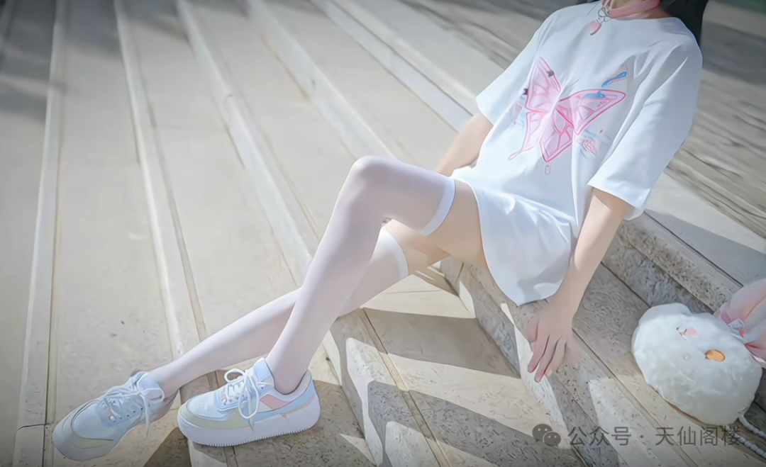学姐依然发挥稳定！这是我辛苦一天应得的。 - 炫图天下