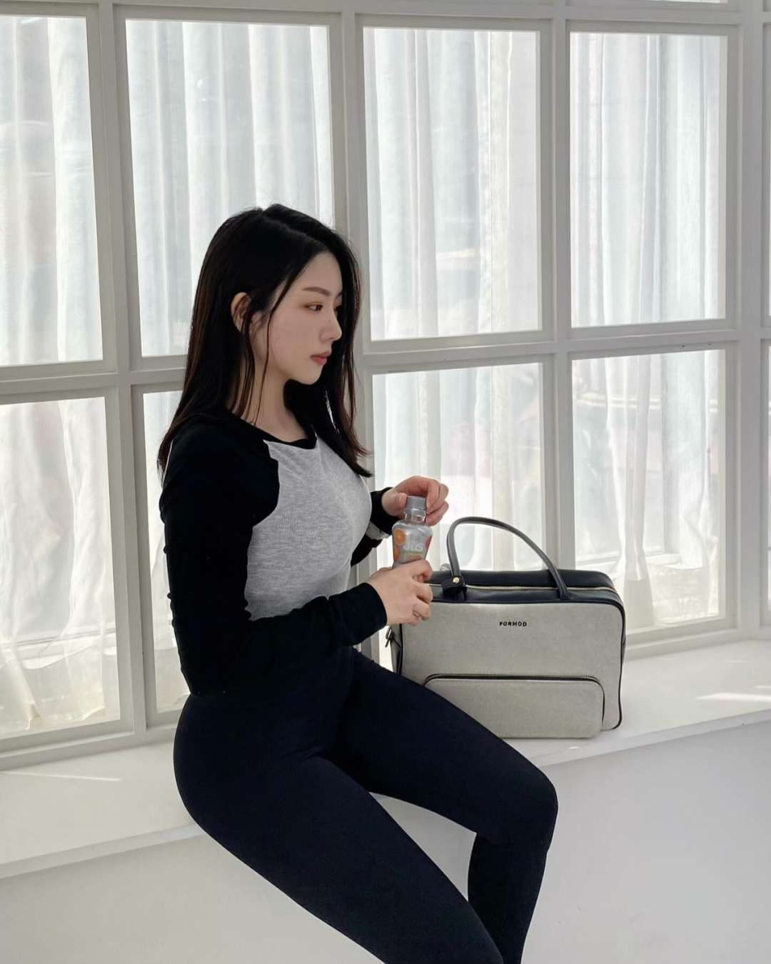 顶级瑜伽少妇！完美曲线，爱了爱了 - 炫图天下