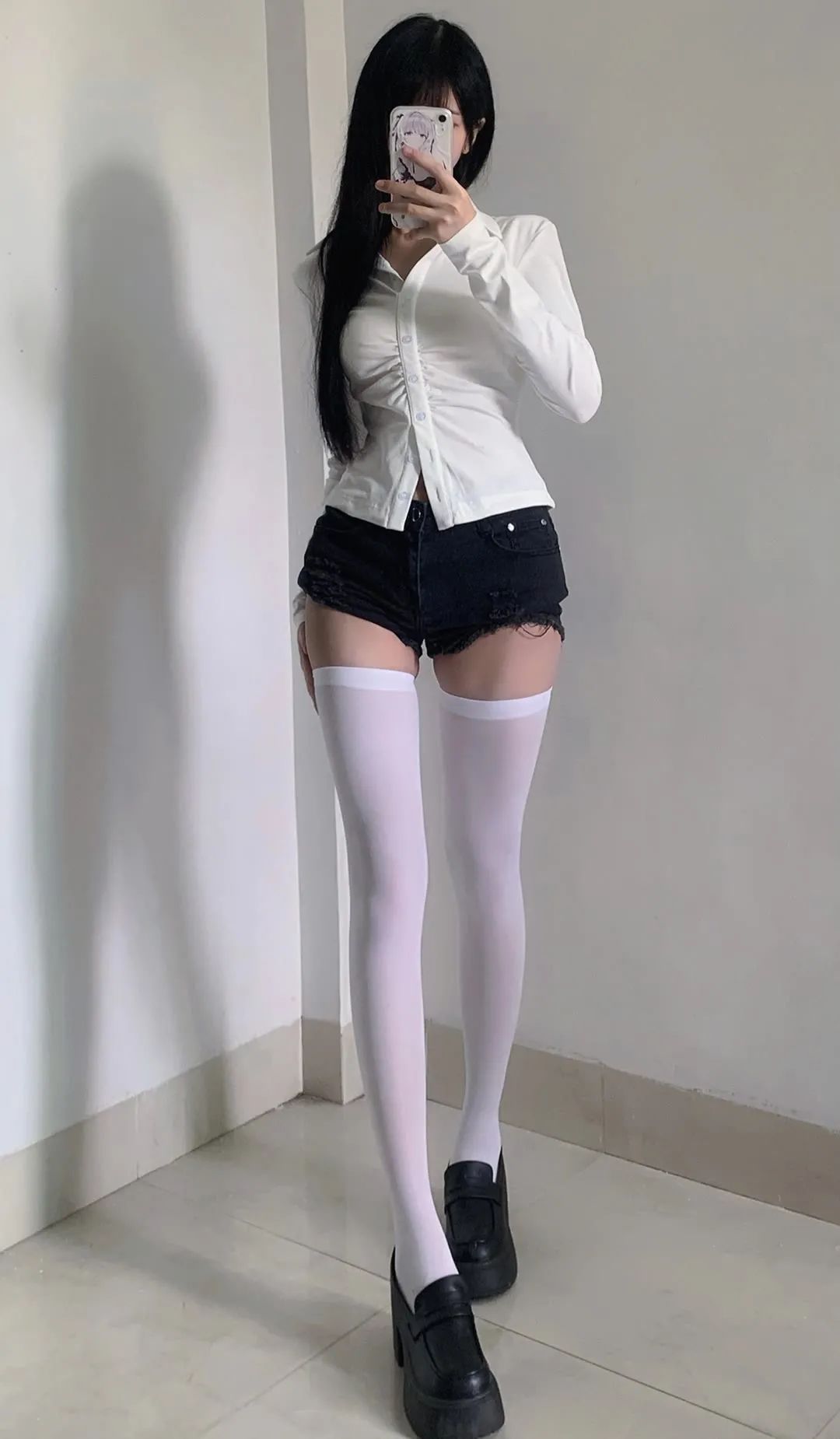 少女，丝袜，极品身材：不要做烂好人 - 炫图天下