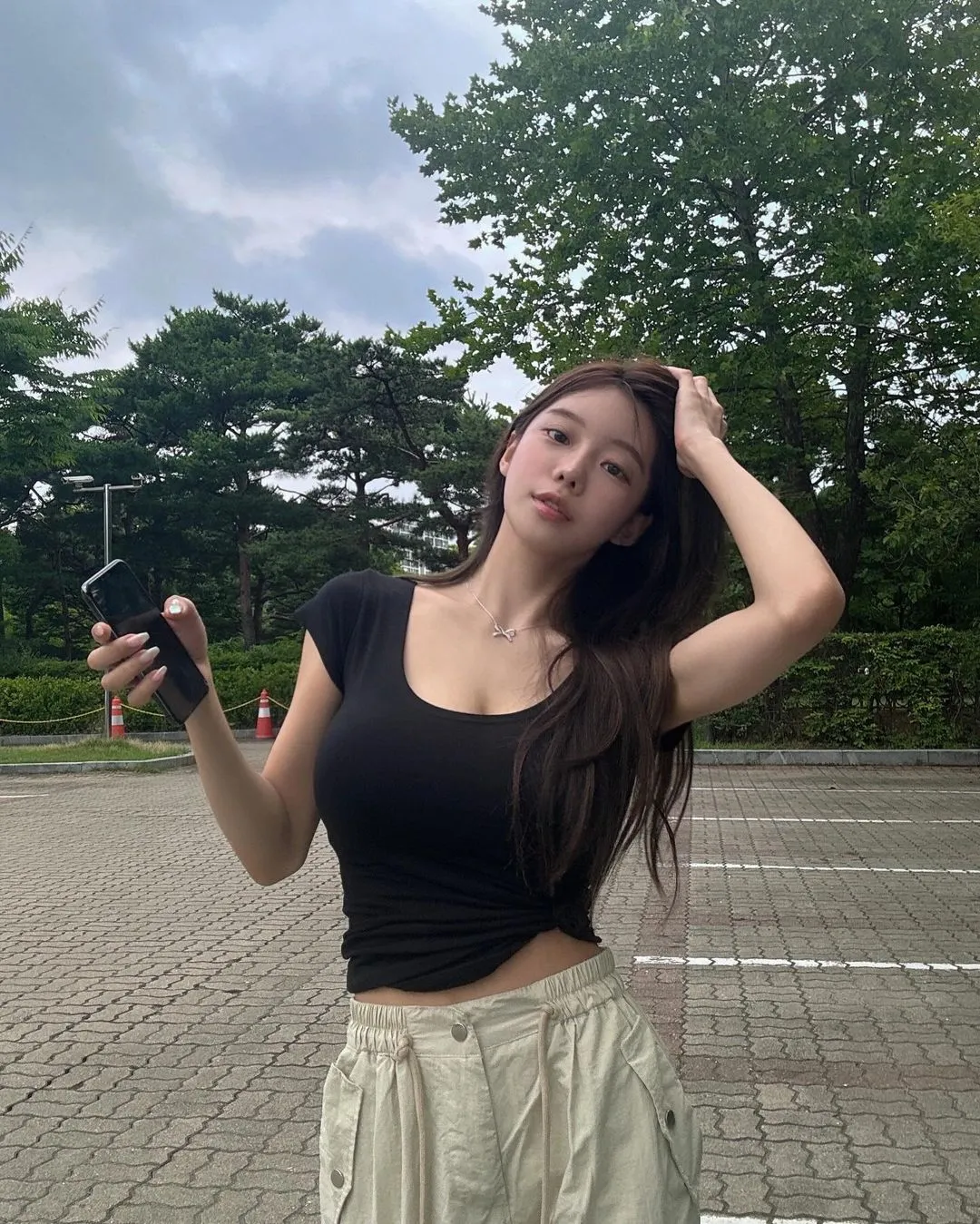 韩国纯欲天花板，魔鬼身材兼具可爱，完美S曲线包不住 - 炫图天下