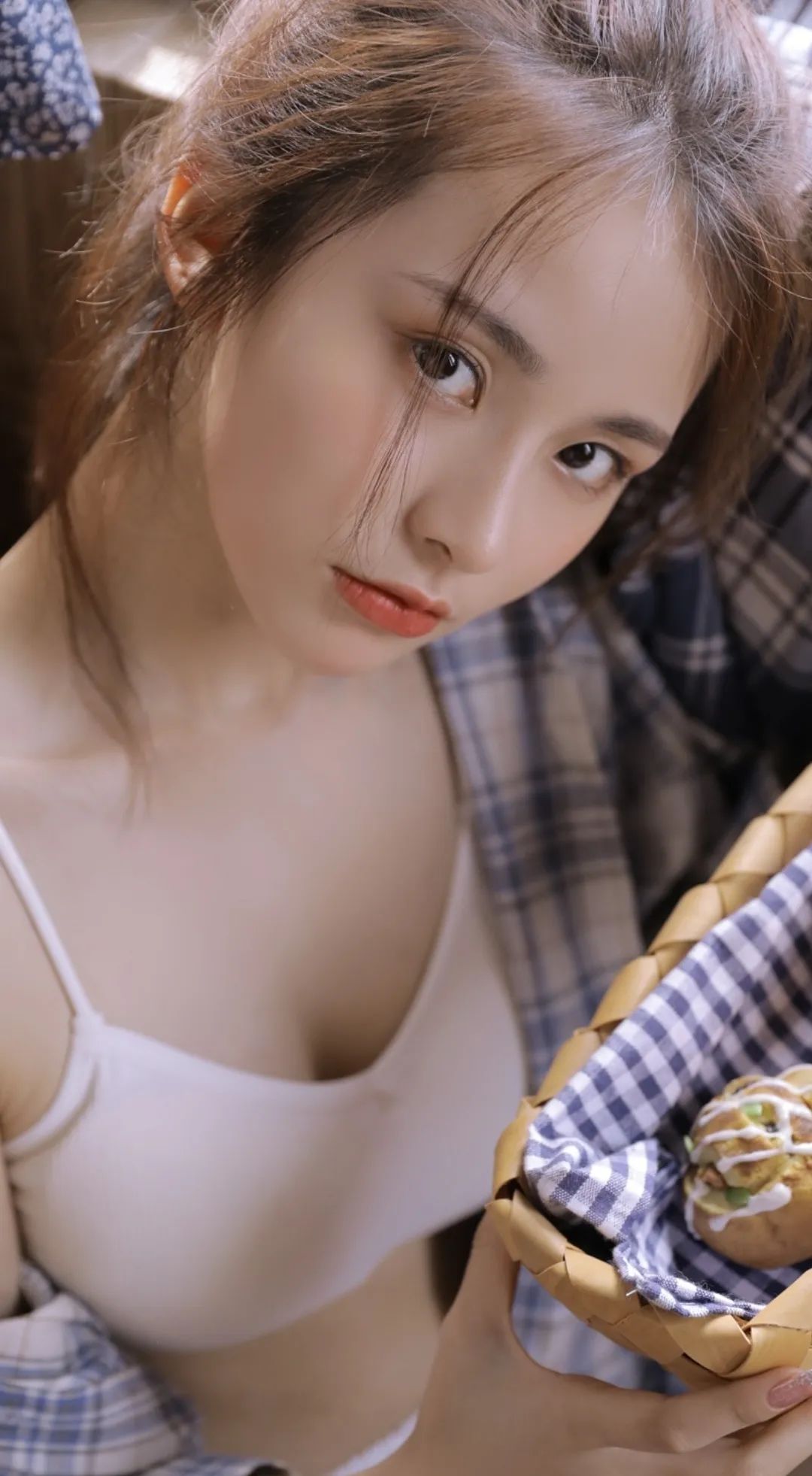 高清清纯性感美女写真｜壁纸头像 第100期 - 炫图天下
