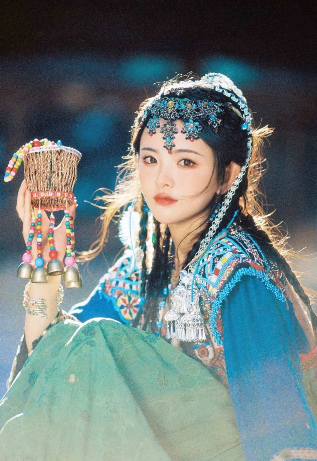 杨超越 ​​​ 摄影师 亦卷古月 - 炫图天下