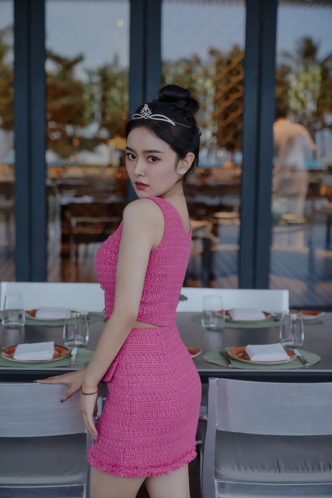 【美女写真】美食的诱惑 - 炫图天下