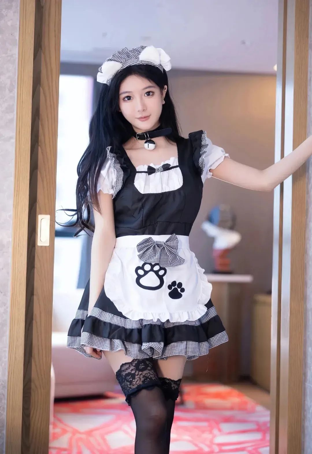 写真 | 俏皮可爱女仆装 - 炫图天下
