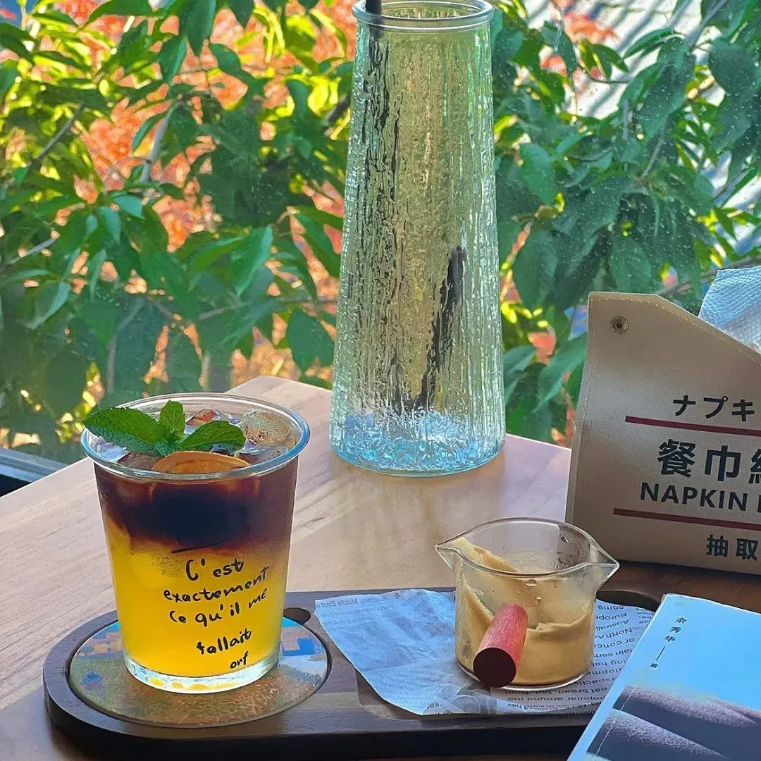 “7月1日那天，挑一句发朋友圈吧” - 炫图天下