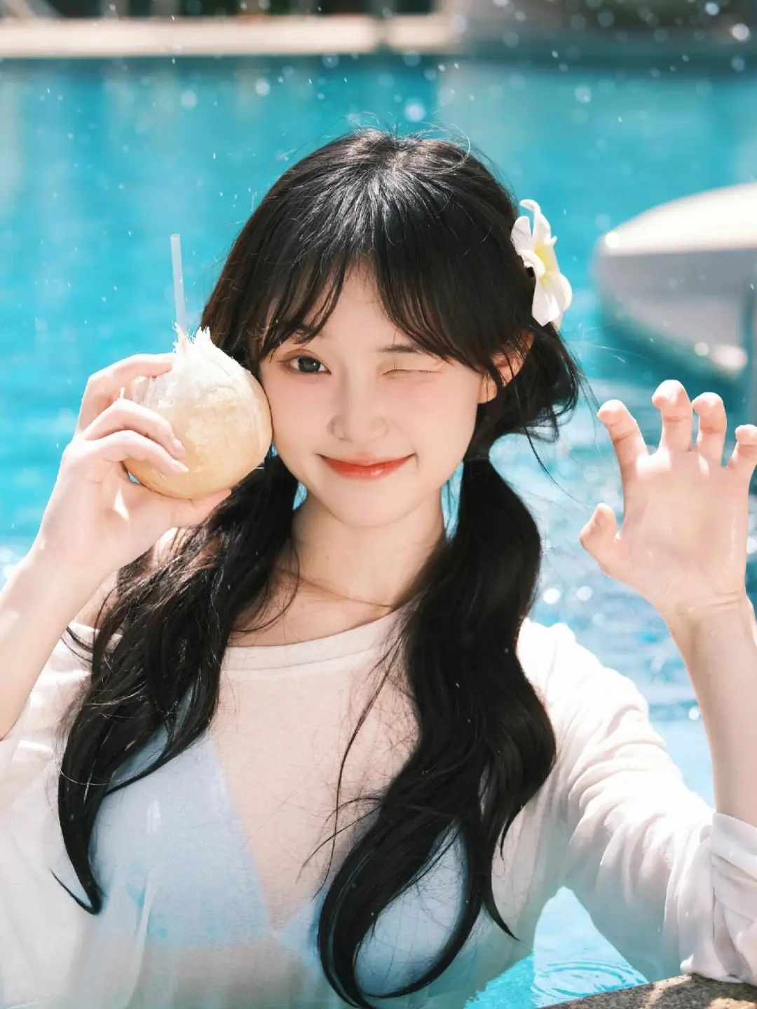 美女写真 // 闪闪发光的乃夏天 - 炫图天下