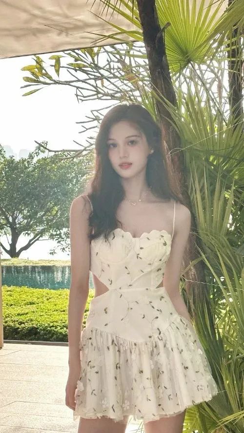 壁纸｜沈羽洁 国民女神抹胸金片写真手机壁纸 - 炫图天下
