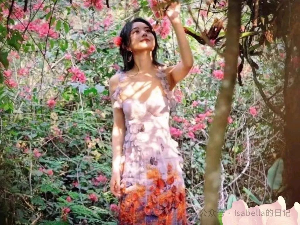 赵丽颖……眉梢眼角藏秀气，声音笑貌露温柔 - 炫图天下