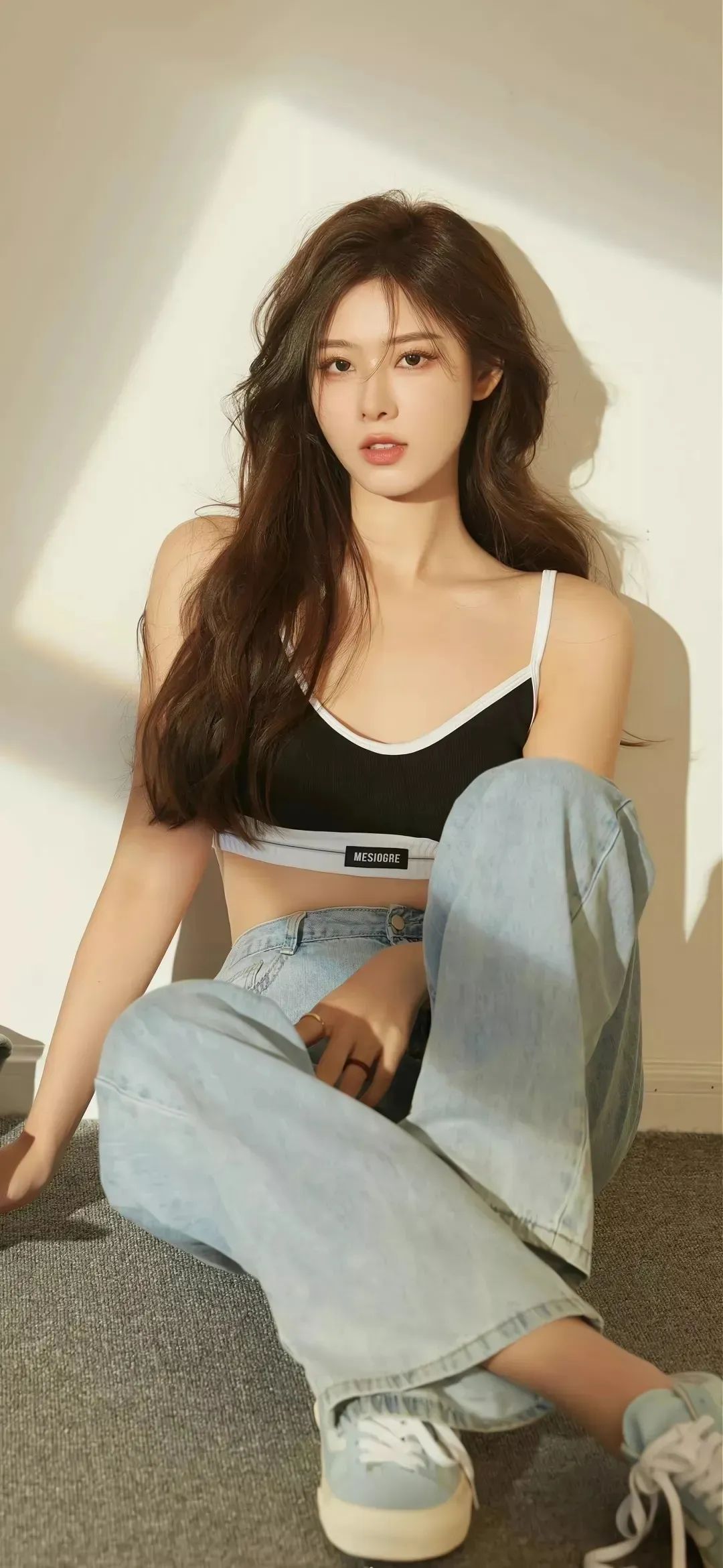 美女壁纸:非常适合用来做手机壁纸的美女图片 - 炫图天下