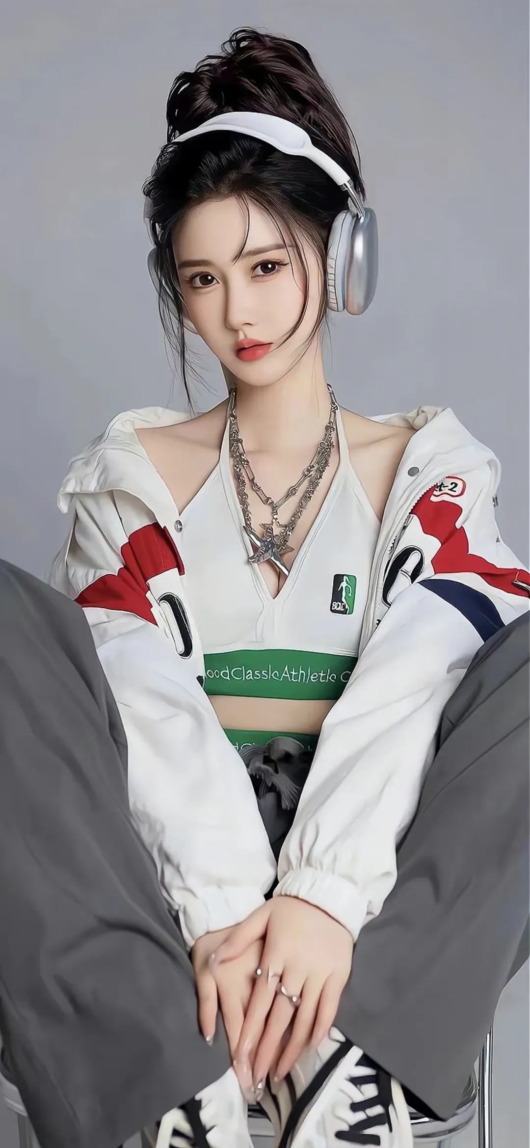 超火的美女壁纸 - 炫图天下