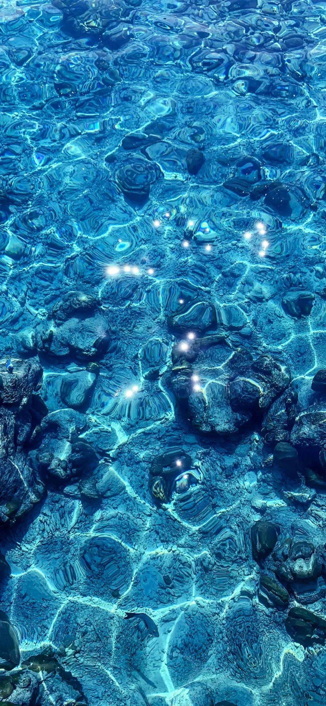 手机壁纸 | 发现原来自己没有说再见的勇气 - 炫图天下