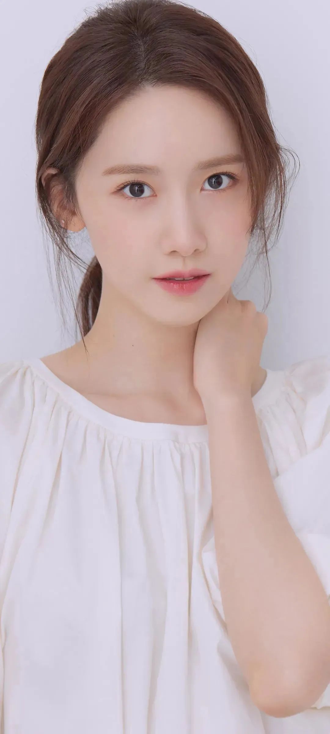女人图片壁纸|养眼美女日本性感丰满美女 - 炫图天下