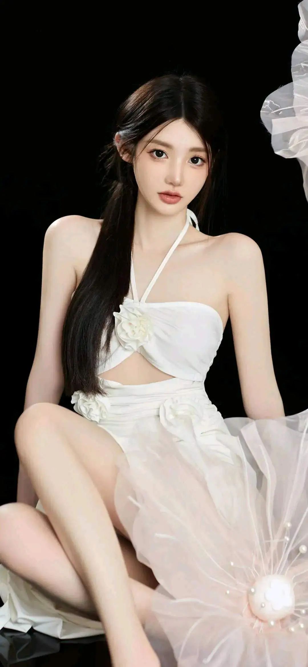 美女壁纸 | 完美身材，眼神勾人 - 炫图天下