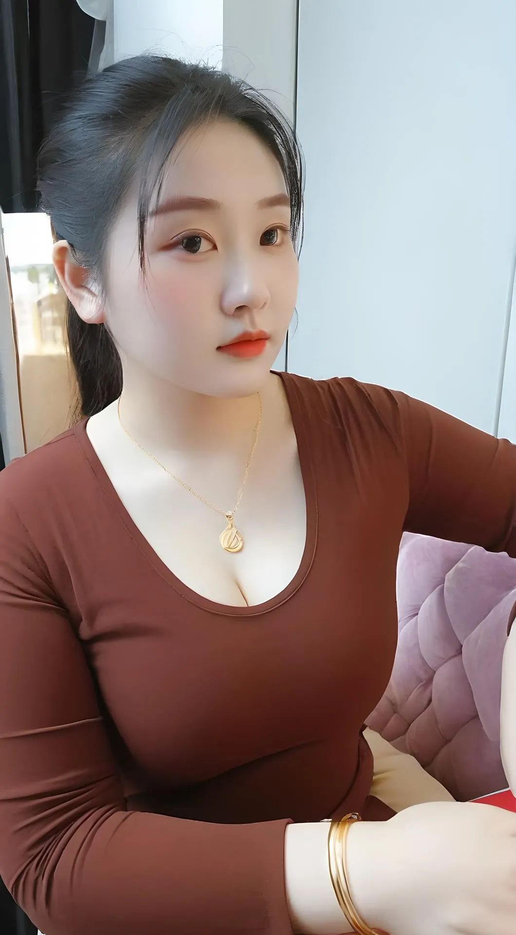 逆境中的艺术家：意外塑造的非凡创作人生 - 炫图天下