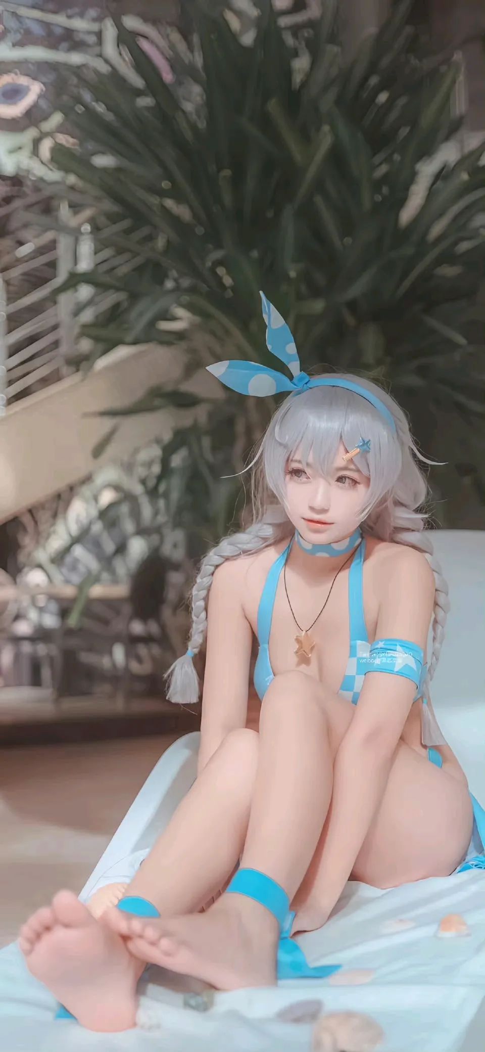 美女壁纸｜火辣性感 - 炫图天下