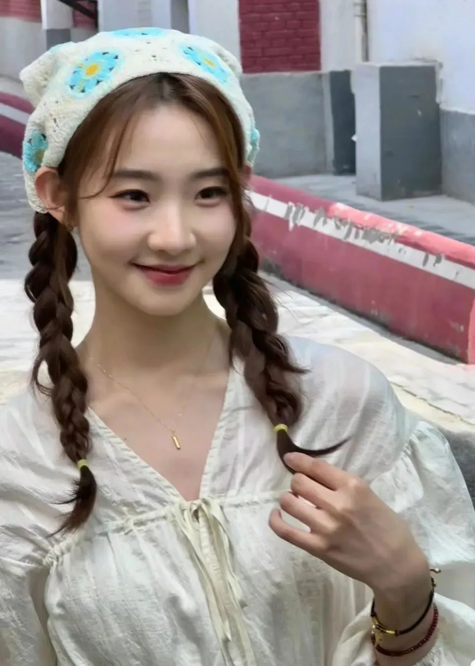 张艺凡好清纯呀，元气少女！ - 炫图天下
