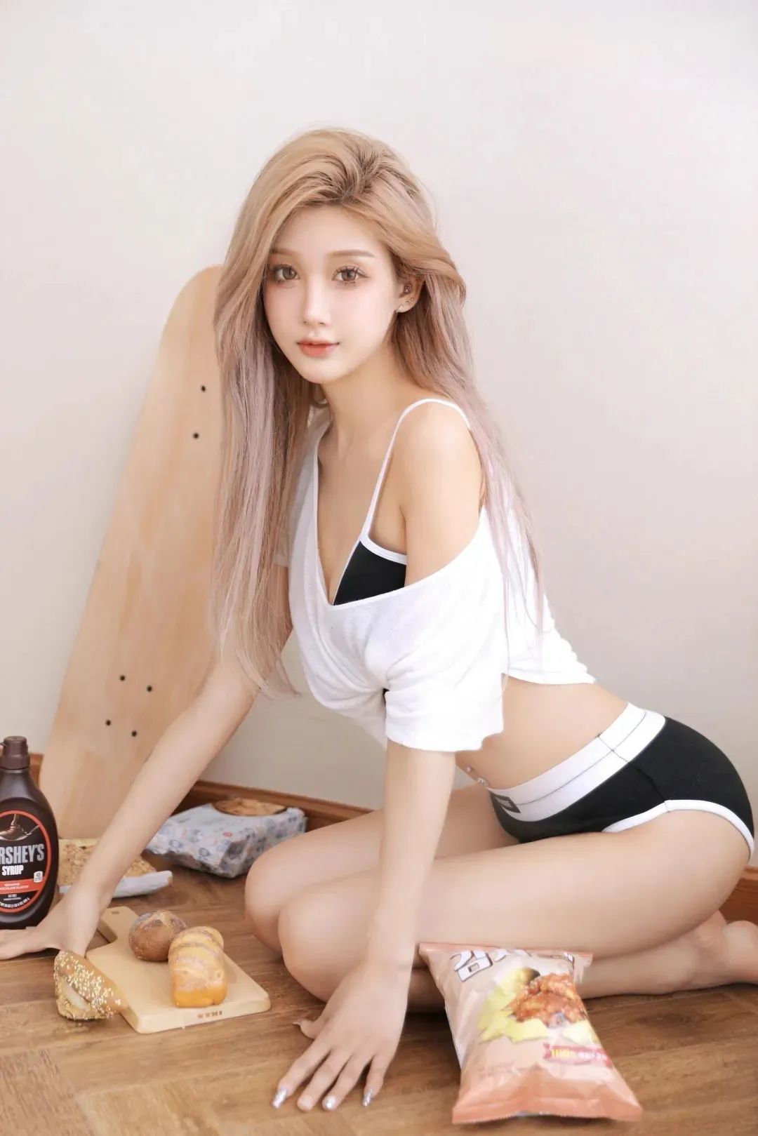 妩媚少女性感玉足写真 - 炫图天下