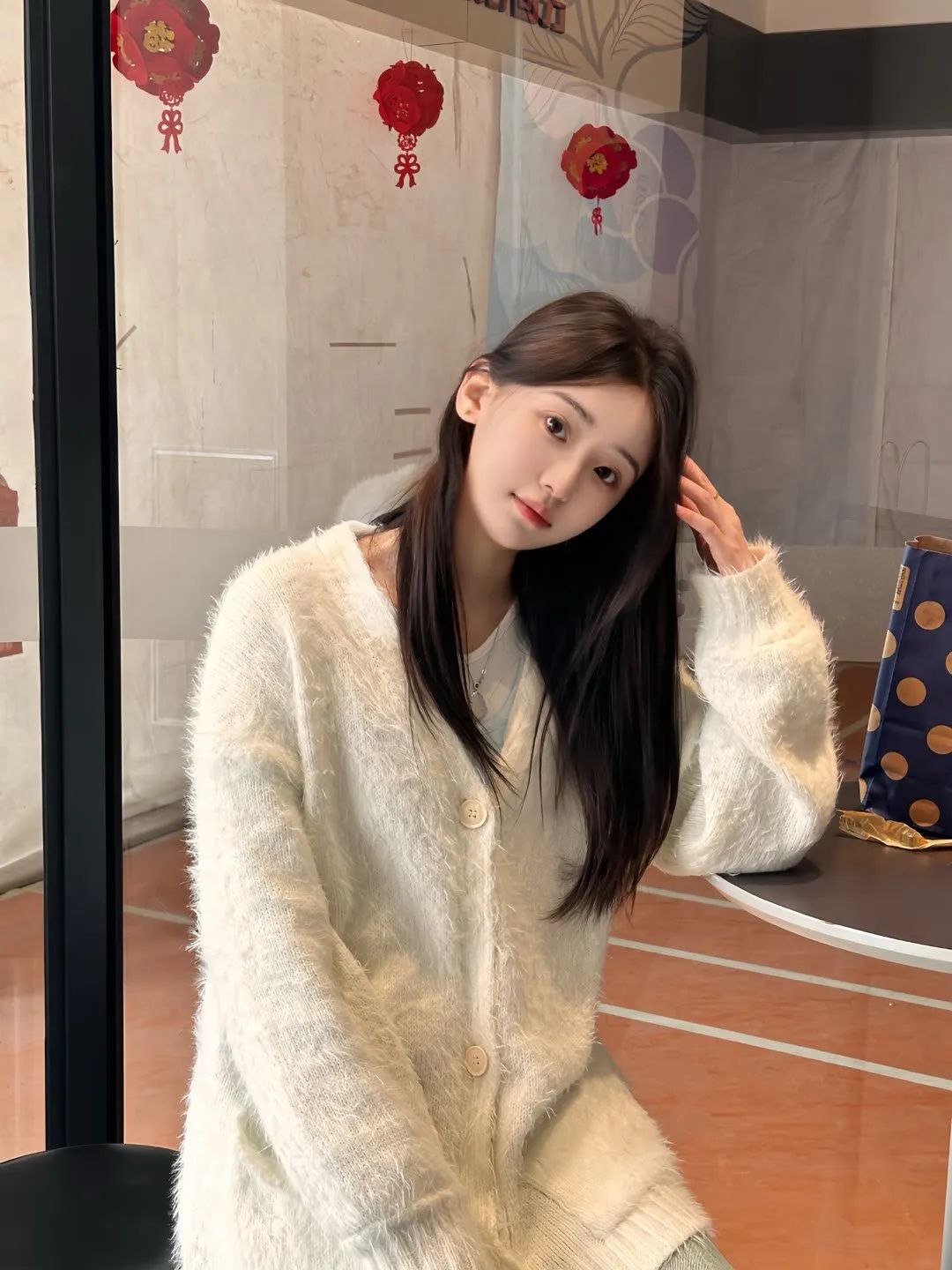 甜妹分享|都说梨花香哪有18岁香 - 炫图天下