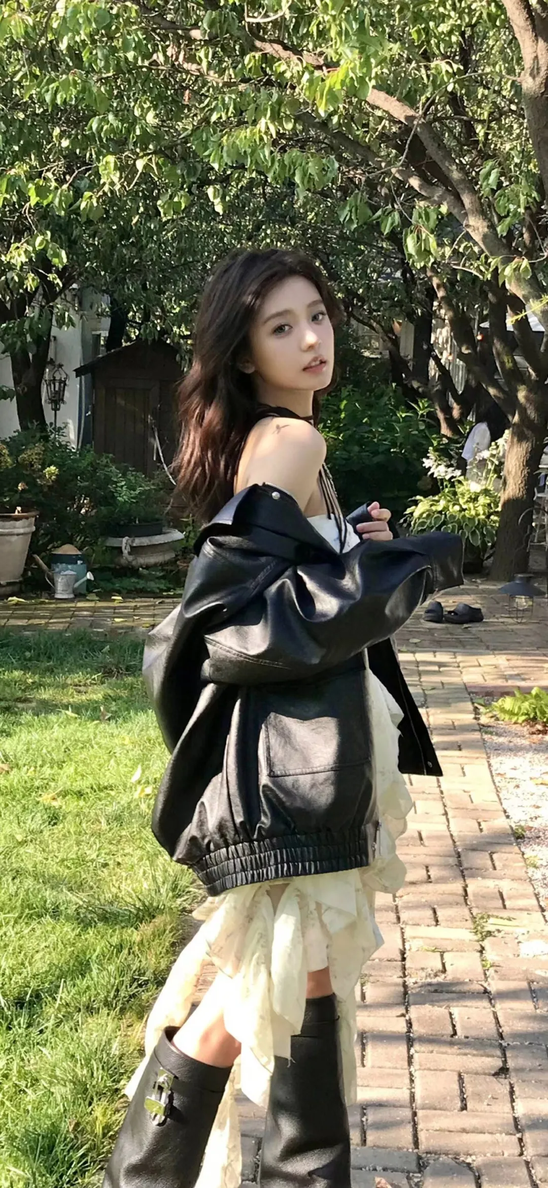 2024最新4k美女超清壁纸 - 炫图天下