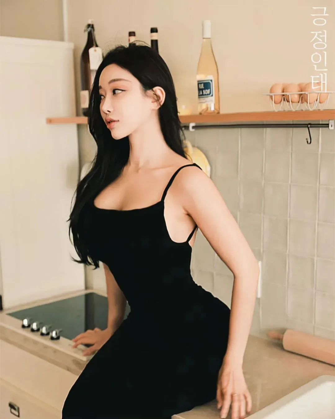 壁纸分享｜韩国瑜伽魅力女神｜想邀请和她一起爬山做运动 - 炫图天下