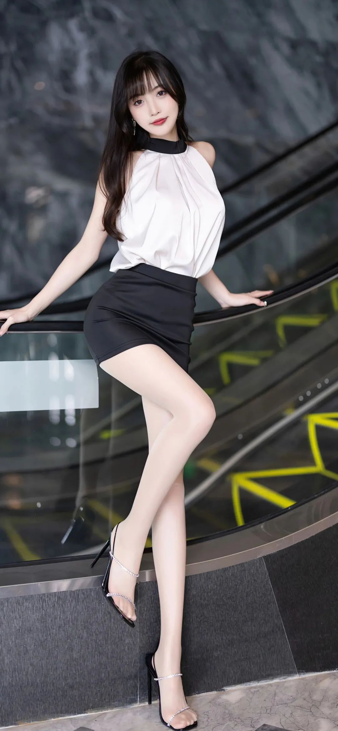 美女壁纸身材|性感照片，最性感女神丰满美女欣赏 - 炫图天下