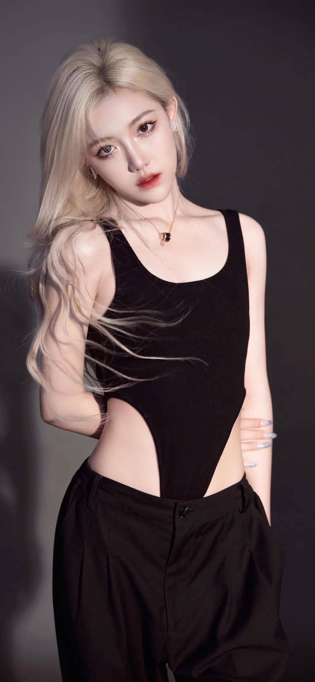 手机壁纸 / 漫无目的地流浪 去疯狂去飞翔 - 炫图天下