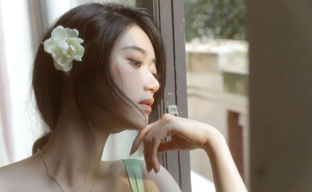 我在人间贩卖绿色 摄影师 Lila-阿敏 - 炫图天下