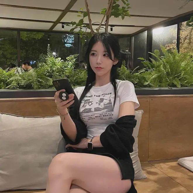 韩国极品少妇！身材凹凸有致，这身材太美了 - 炫图天下