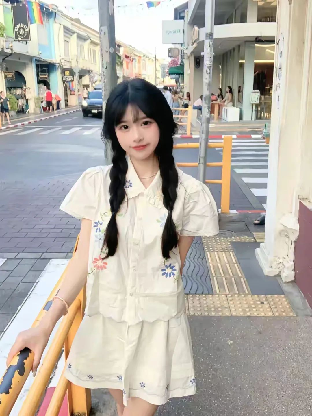 可爱马尾 - 炫图天下