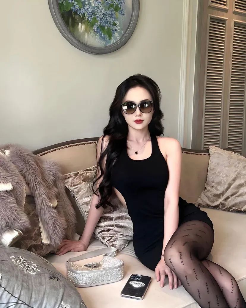 成熟性感的少妇，谁能不爱？ - 炫图天下