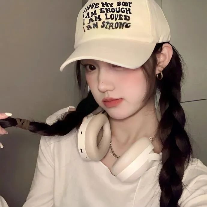 独一无二的微信头像女 - 炫图天下