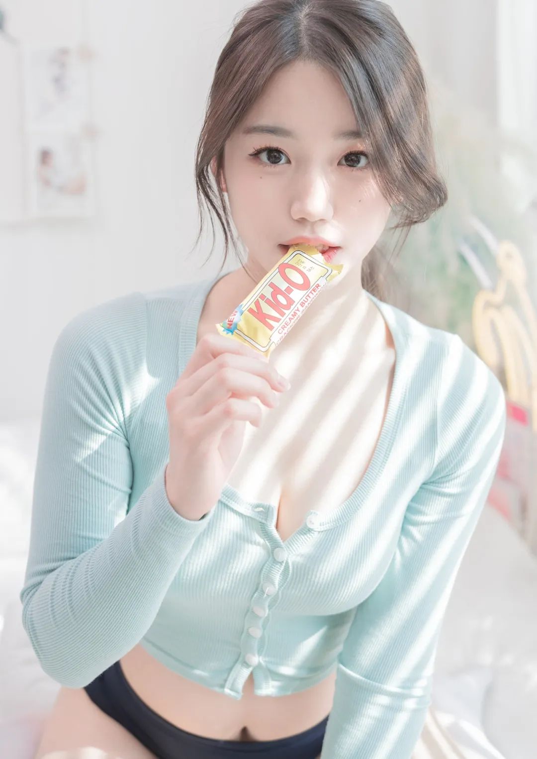 凹凸有致，身材相当炸裂，做女人挺好 - 炫图天下