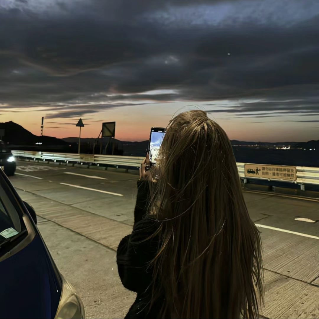 女头•梨花碎雨 - 炫图天下