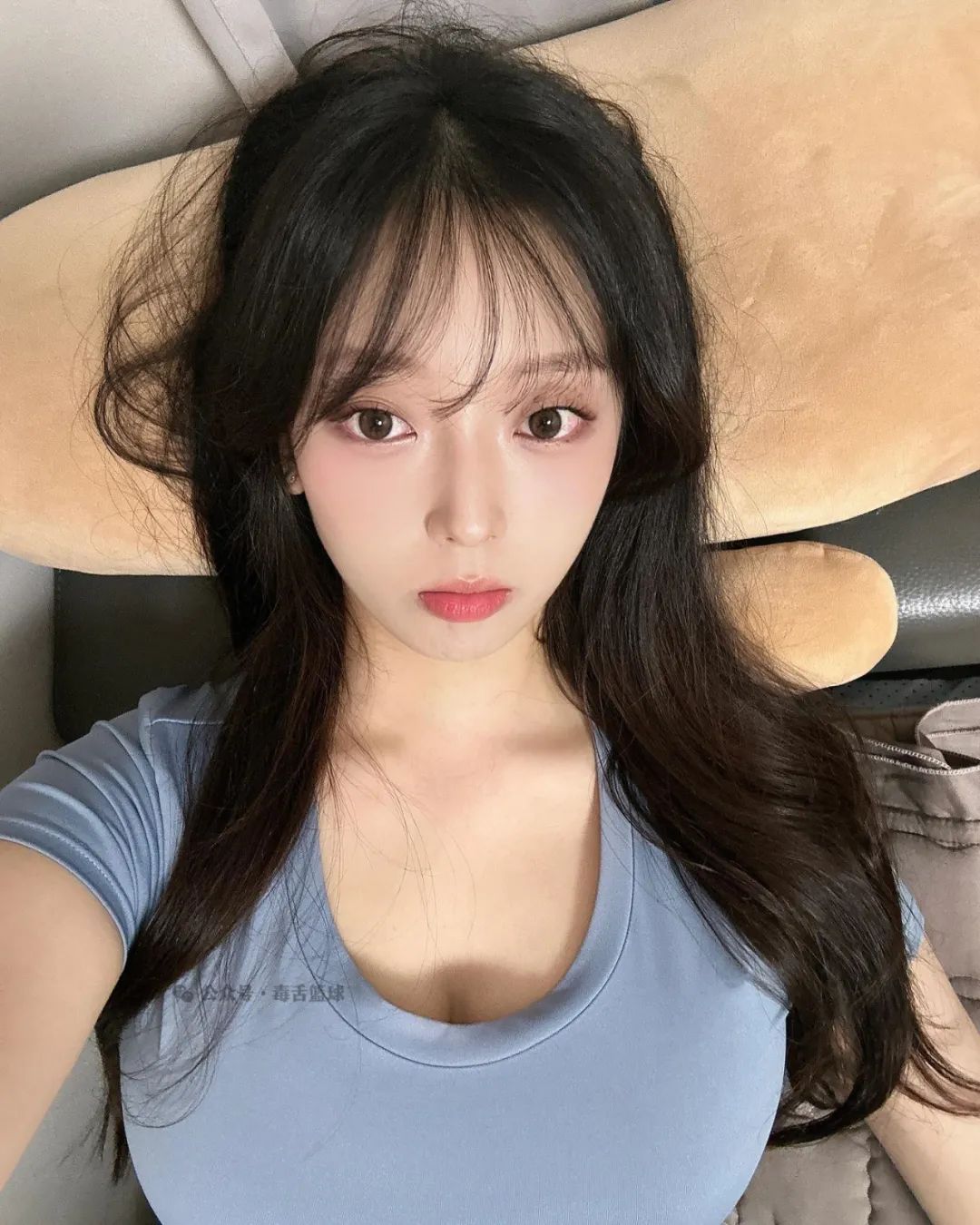 啧啧，这身材，真不错啊！！