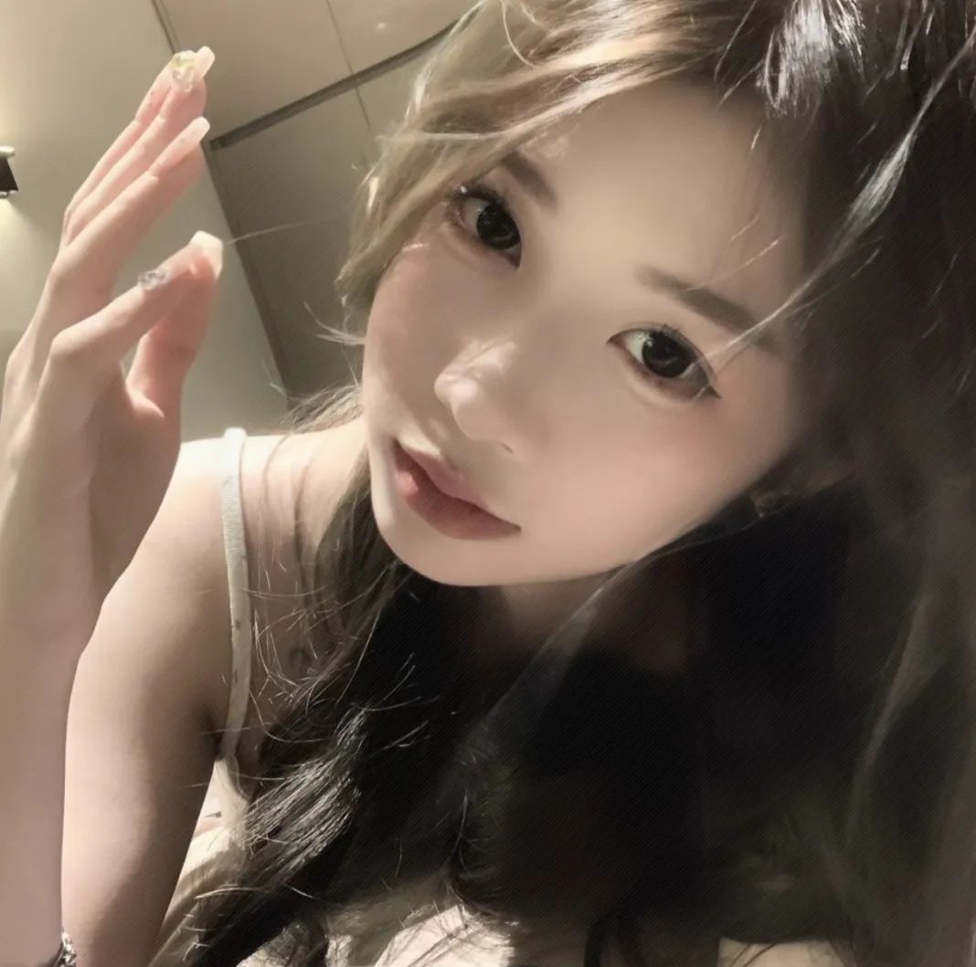 女头｜人不耗尽所有期待是不肯说再见的 - 炫图天下