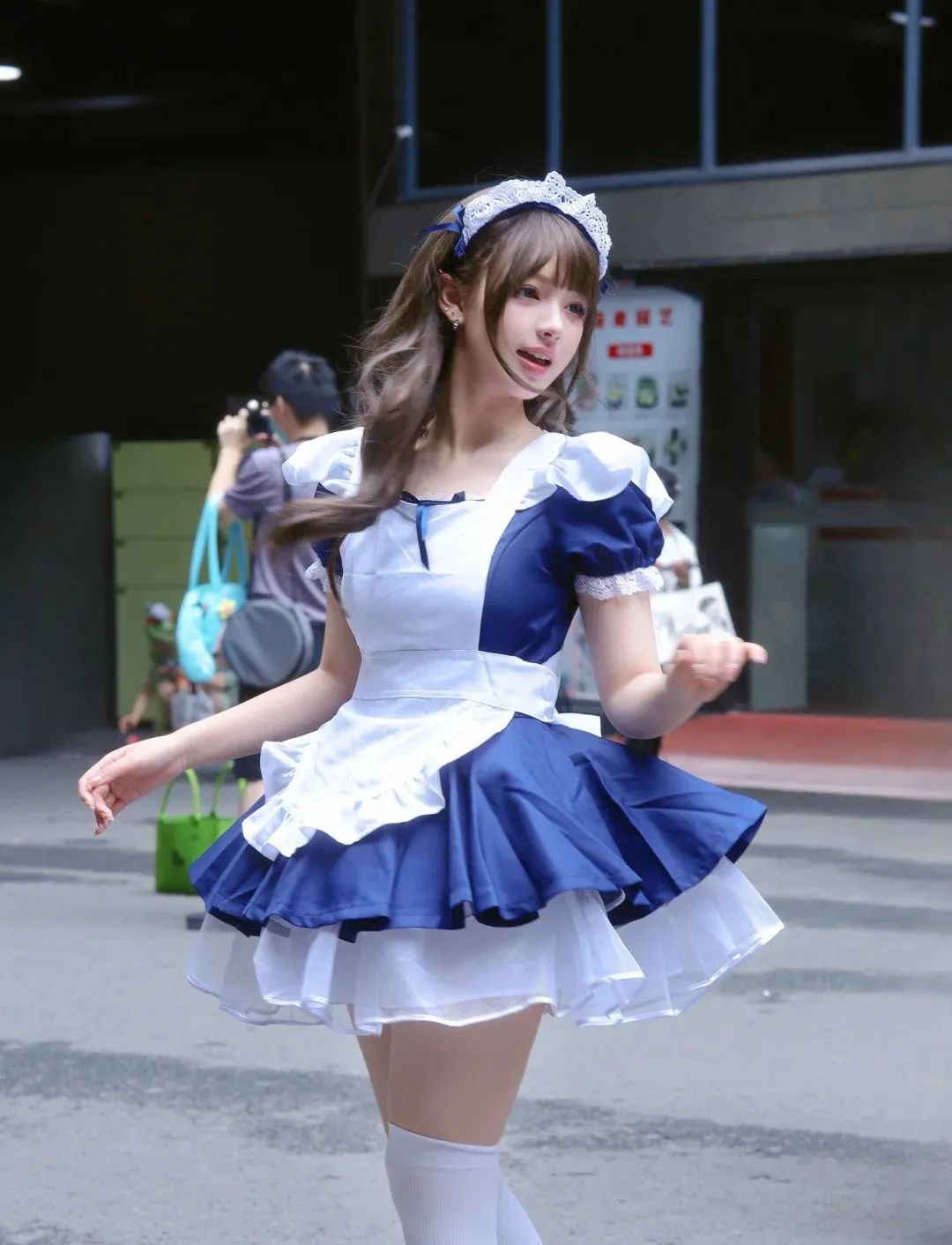 氛围感女头丨女仆装 - 炫图天下