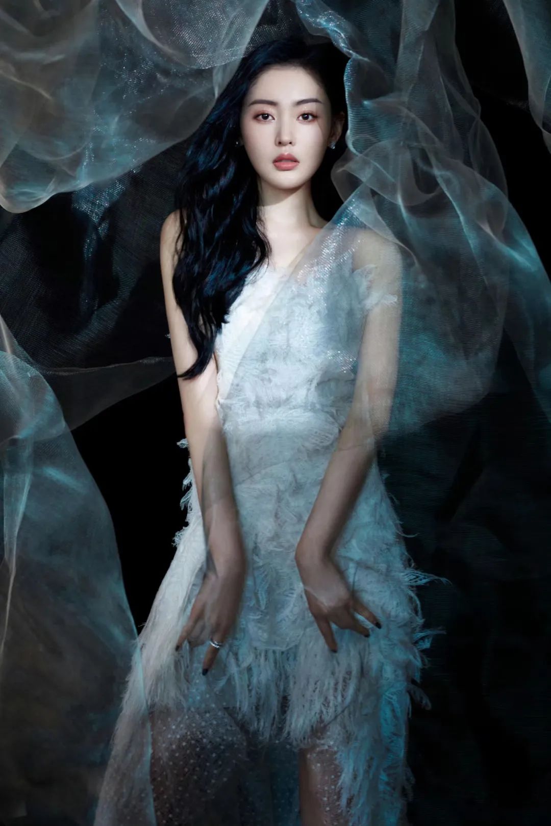 修长身材，大长腿，气质优雅，真女神 - 炫图天下