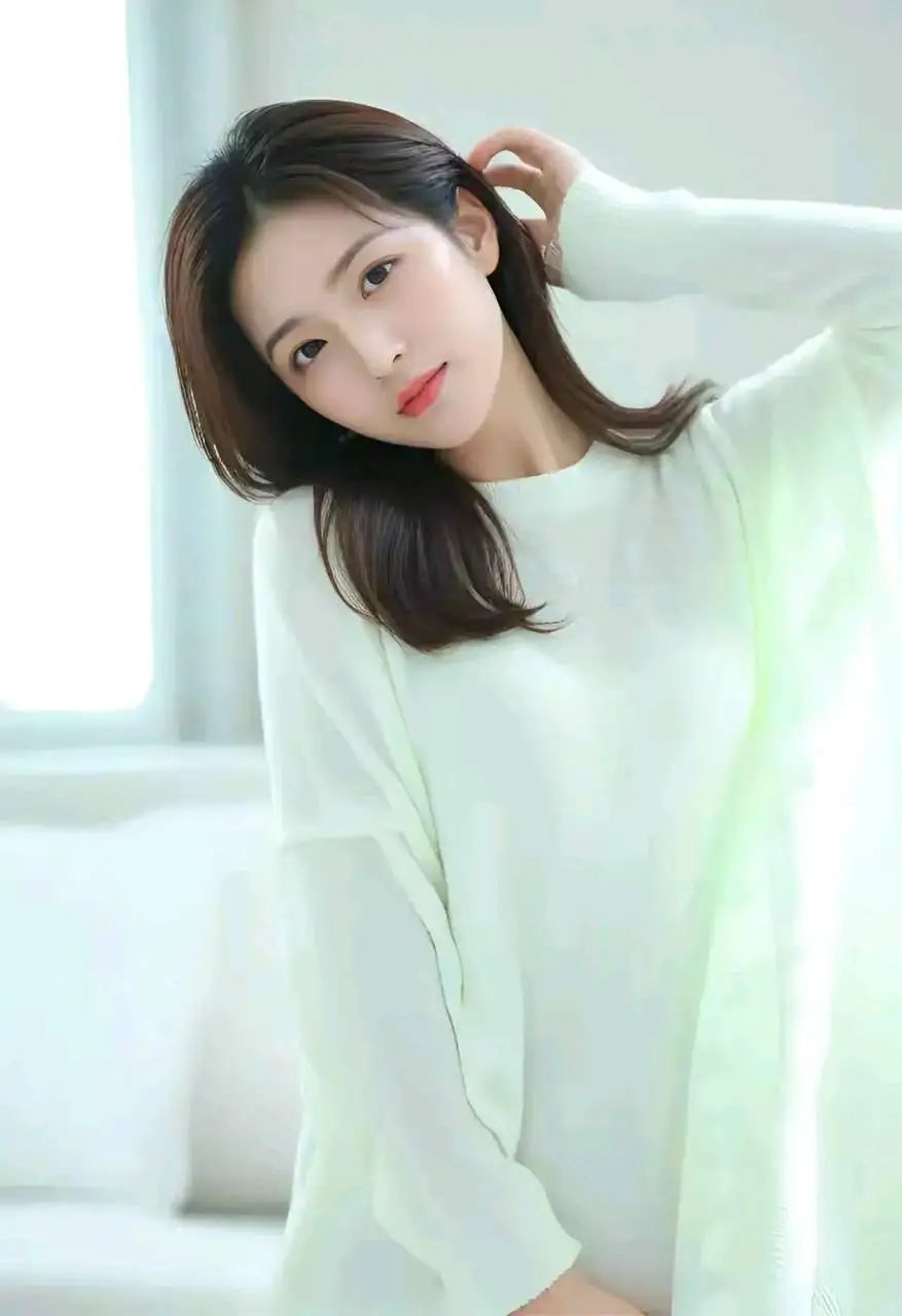 高清女生壁纸，清纯甜妹：在平凡中追求卓越，在挑战中实现自我 - 炫图天下