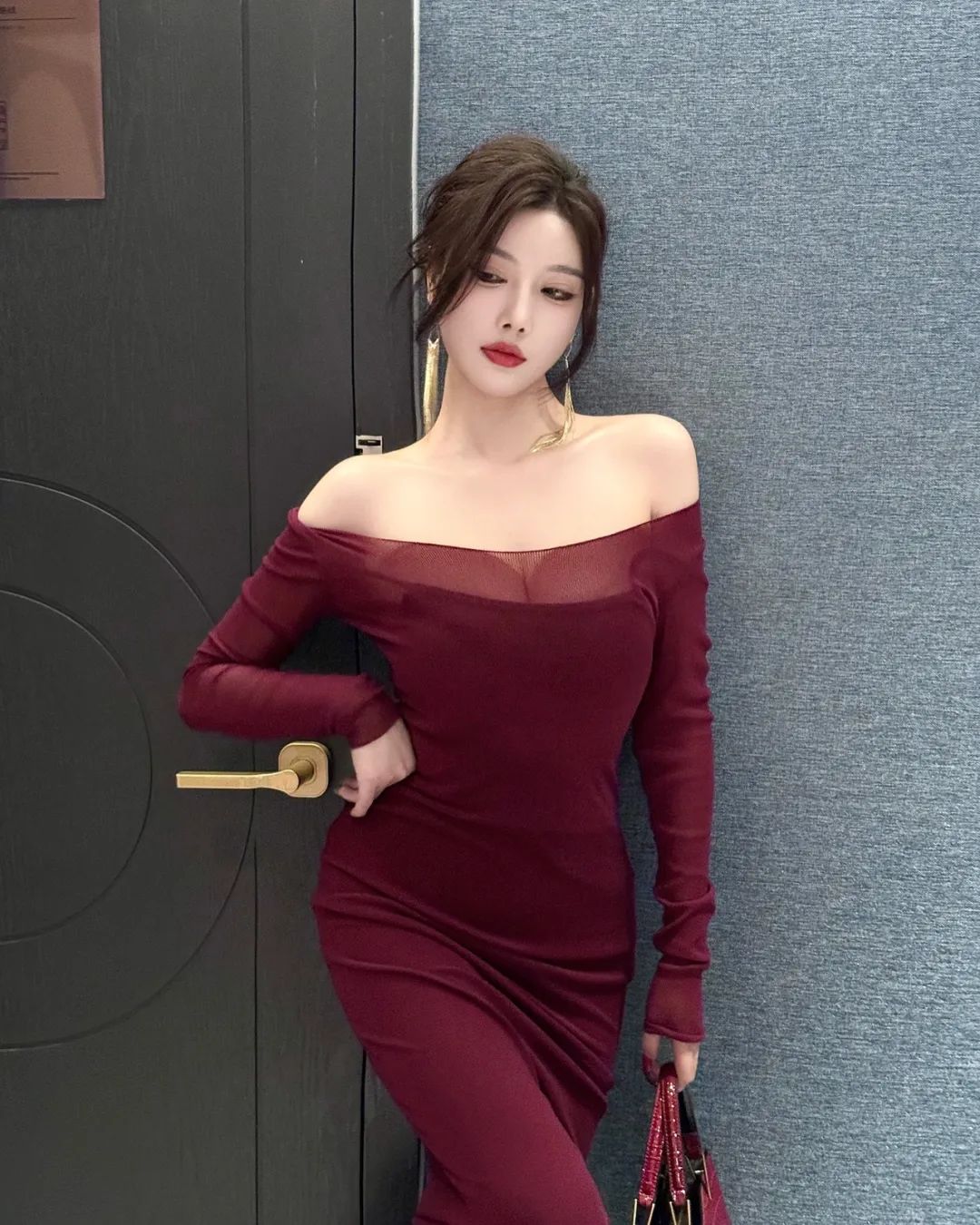 极品！沪上阿姨！贴身紧致穿搭！韵味无敌！顶不住了 - 炫图天下