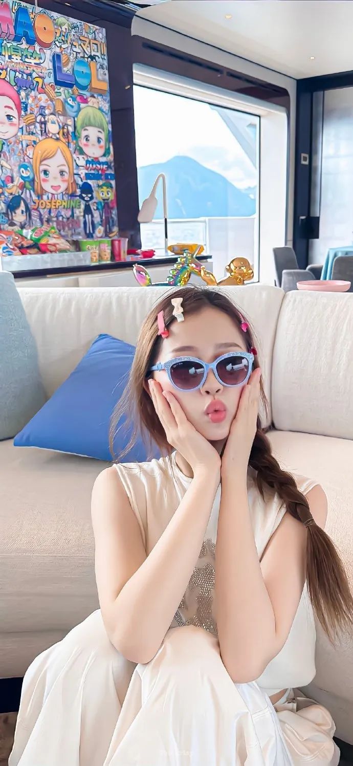 粉丝专区丨虞书欣 - 炫图天下