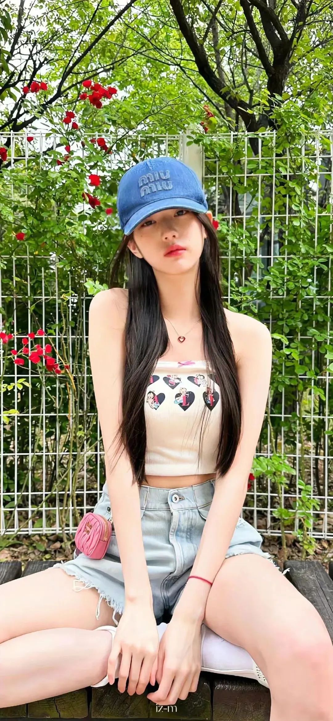 让人欲罢不能的女生壁纸 - 炫图天下