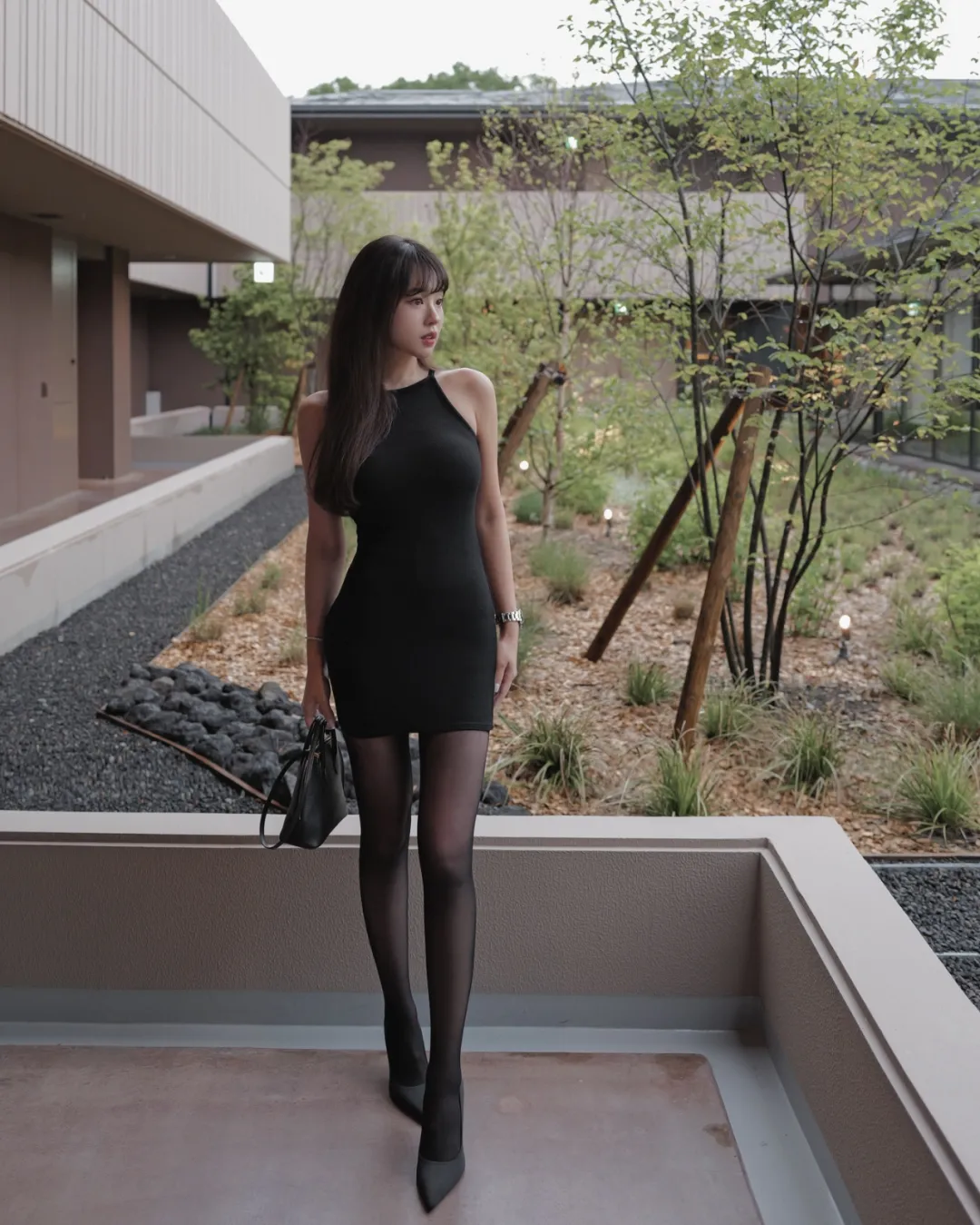 宝岛退役空姐！SSS级模特身材，这谁不迷糊啊！ - 炫图天下