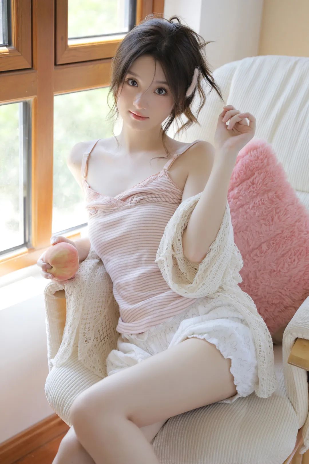 写真｜水蜜桃女孩唯美诱人写真 - 炫图天下