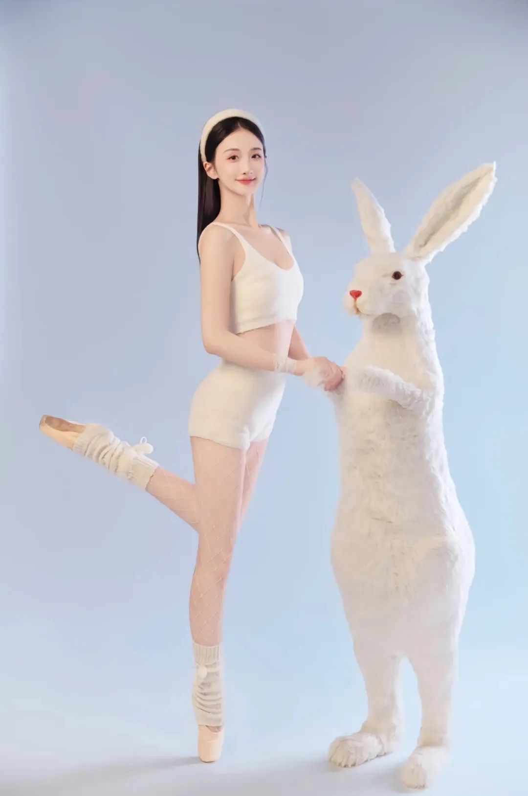 写真｜舞蹈生小姐姐，气质非凡 - 炫图天下