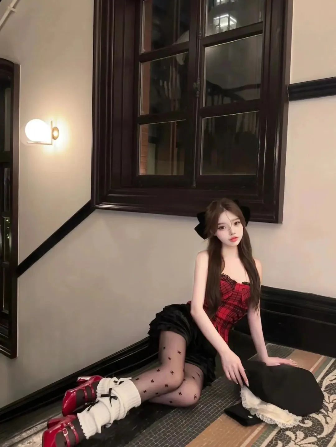 颜值cos：黑丝短裙的小姐姐，造型很不错 - 炫图天下