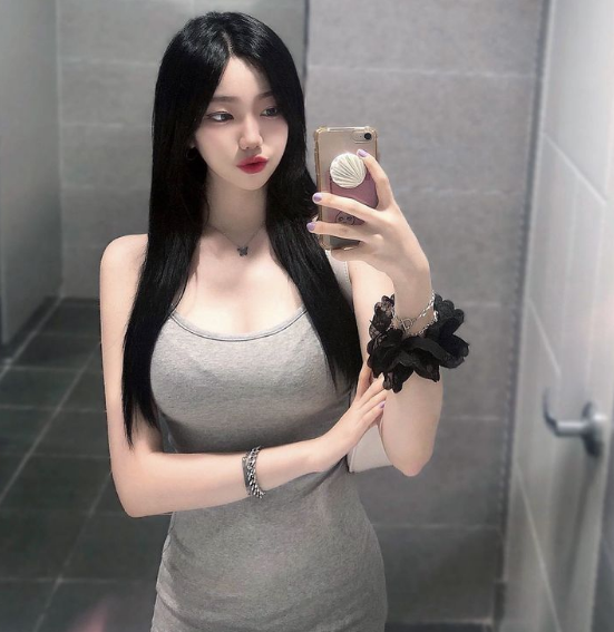 黑色的，夜太美可以一起喝一杯吗？ - 炫图天下