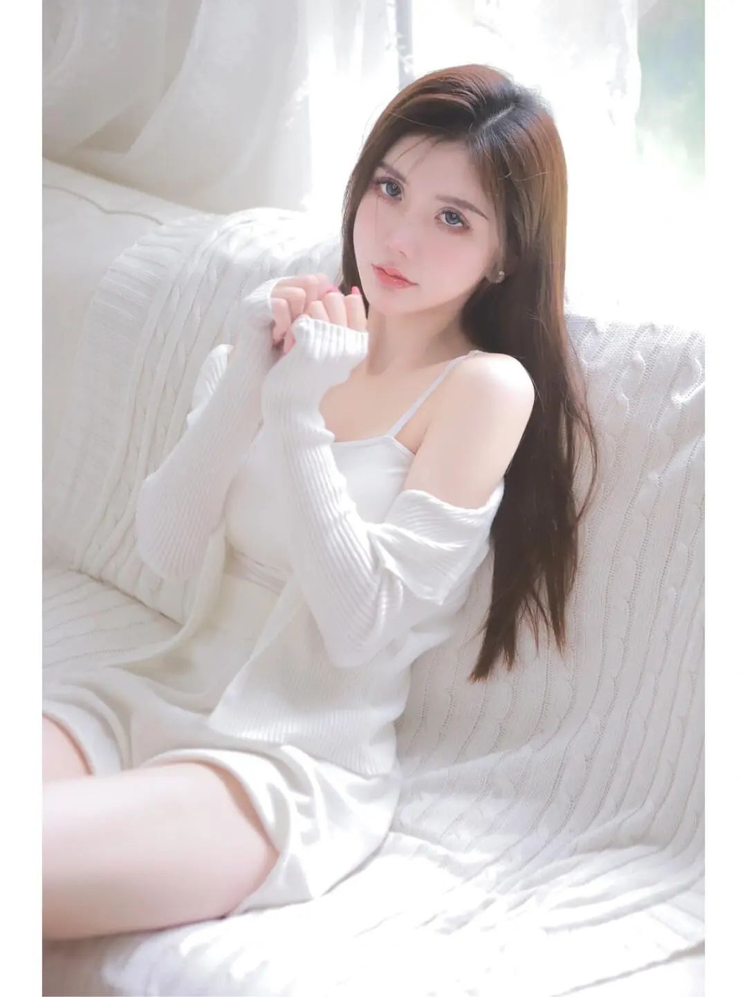 美女壁纸 | 氛围感女神 - 炫图天下