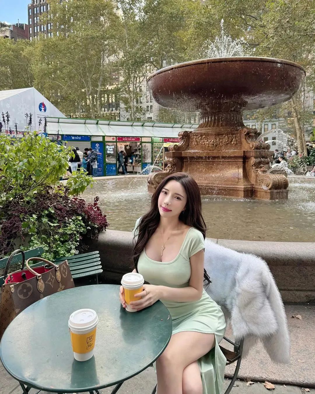 拥有1000万粉丝的DJ小姐姐！ - 炫图天下