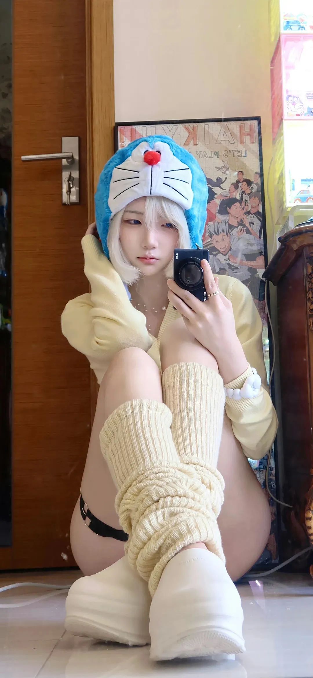 壁纸 | 三连美女壁纸 - 炫图天下